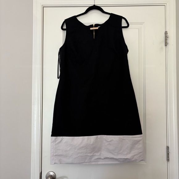 Liz Claiborne Women’s Black and White Sleeveless Midi Dress - Picture 2 of 8